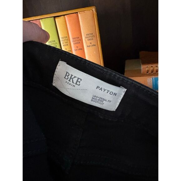 BKE Buckle Payton Black Universal Fit Mid-Rise Bootcut Stretch Jean Size 26 - Picture 6 of 9